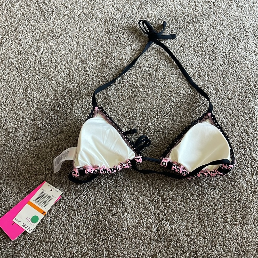 Betsey Johnson Pink and Black Leopard Bikini Top NWT - Picture 2 of 3